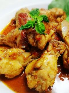 【絶品】鶏手羽元とトマトのビール煮込み♪-レシピのメイン写真