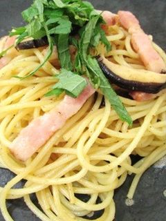 しいたけパウダーの和風パスタ-レシピのメイン写真