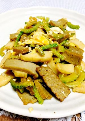 ゴーヤと蒲鉾の創味シャンタン炒め-レシピのメイン写真