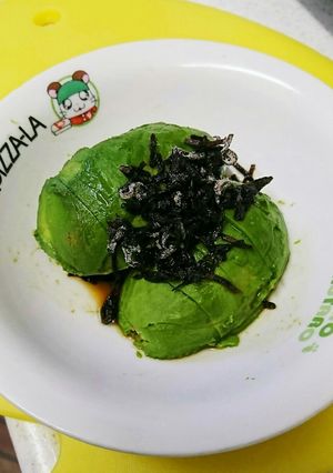 超簡単！アボカドと塩昆布のおつまみ-レシピのメイン写真