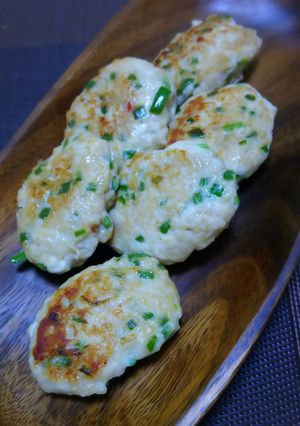 鶏ひき肉のハンバーグ~ガパオ風~-レシピのメイン写真