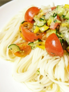 冷製パスタ風そうめん《バジルトマト》-レシピのメイン写真