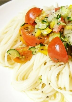 冷製パスタ風そうめん《バジルトマト》-レシピのメイン写真