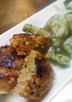 鶏バーグ☆レンコン入り☆おまけに味噌味☆-レシピのメイン写真