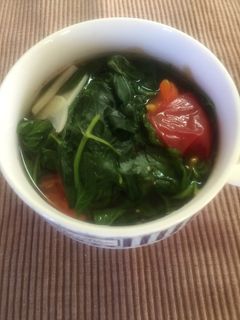 モロヘイヤとトマトのスープ-レシピのメイン写真