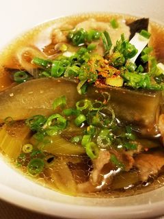 そばにもうどんにも!豚バラなすのつけ汁-レシピのメイン写真