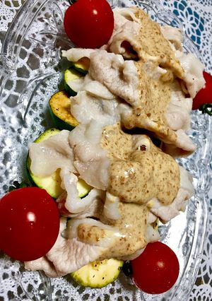 簡単！ズッキーニと豚しゃぶの温菜サラダ-レシピのメイン写真