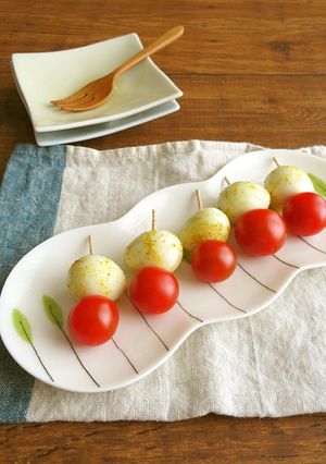 お弁当に♪カレーうずらとミニトマトピック-レシピのメイン写真