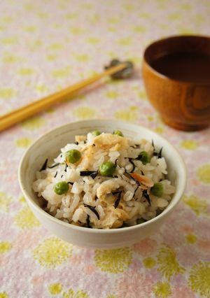 簡単！グリンピースとひじきの混ぜごはん-レシピのメイン写真