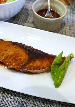照りってりのブリの照り焼き-レシピのメイン写真