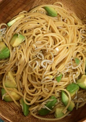 アボカドとしらすの和風パスタ-レシピのメイン写真