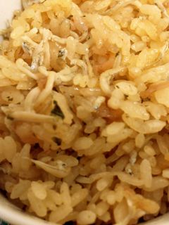 しらすと梅の炊き込みご飯-レシピのメイン写真