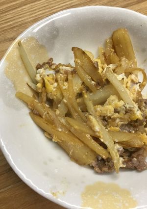 じゃがいもと豚ミンチ肉の炒め物-レシピのメイン写真
