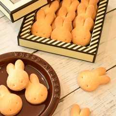 รูปของ 【まさかこの味】うさぎサブレ【鳩サブレ】