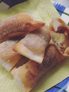 餃子の皮で!小豆とバナナの揚げ春巻き-レシピのメイン写真