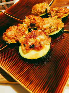 余った餃子の種アレンジズッキーニ-レシピのメイン写真