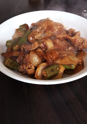 豚肉とオクラと玉ねぎ-レシピのメイン写真