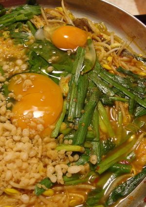 包丁いらず♪キムチカレー鍋焼きうどん-レシピのメイン写真