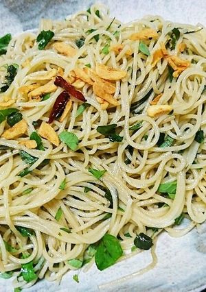 アンチョビ・オレガノ・ペペロンチーノ-レシピのメイン写真