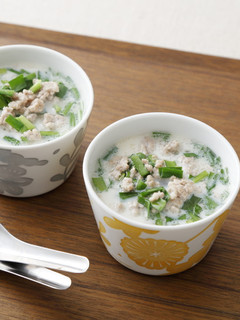 ニラとひき肉の豆乳スープ-レシピのメイン写真