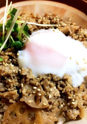 渾身のそぼろ丼-レシピのメイン写真