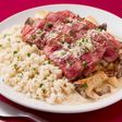 牛ヒレ肉のソテーきのこクリームソース