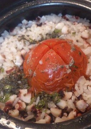 夏にぴったり！土鍋でトマトたこご飯-レシピのメイン写真