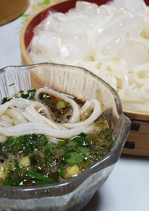 さっぱり疲労回復！モロヘイヤwith素麺-レシピのメイン写真
