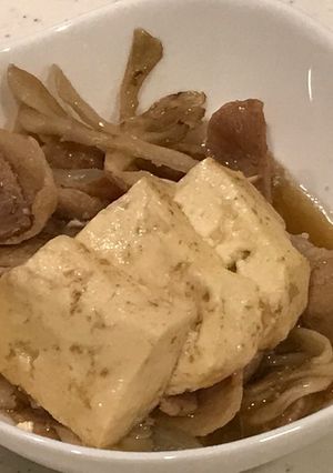 甘辛ニンニク効いた、豚バラ舞茸の肉豆腐!-レシピのメイン写真