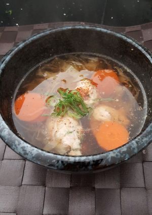 寒い日に是非！鶏ミンチ入り野菜スープ-レシピのメイン写真