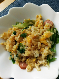 ササッと作れて満足!レタスチャーハン-レシピのメイン写真