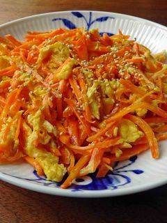 昆布茶だけで にんじんしりしり・・-レシピのメイン写真