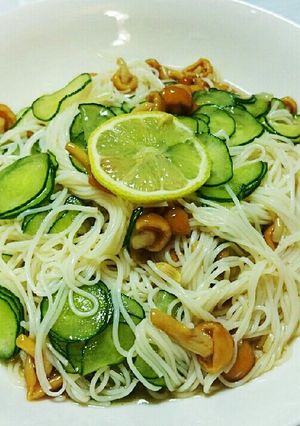 余った素麺をさっぱり☆なめこでツルッと♪-レシピのメイン写真