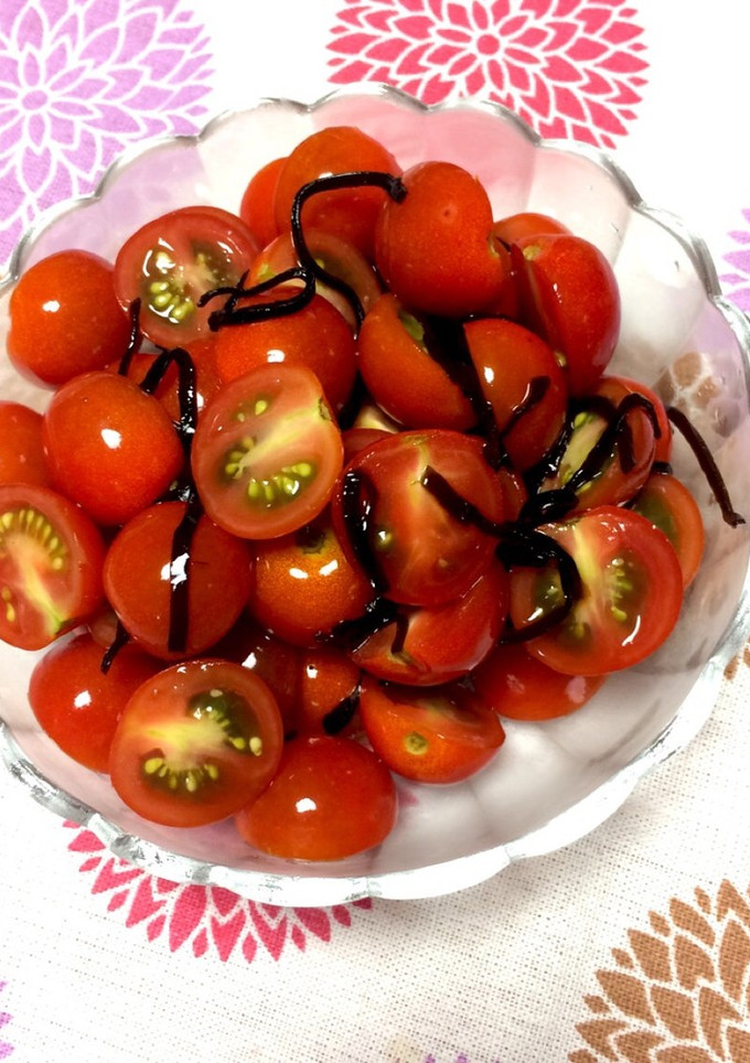 簡単副菜に♪ トマトの塩昆布和え☆-レシピのメイン写真