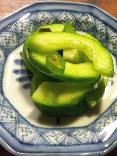 瓜の浅漬け (青唐辛子)-レシピのメイン写真