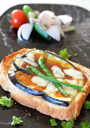 ごま味噌ナスとチーズのトースト♪-レシピのメイン写真