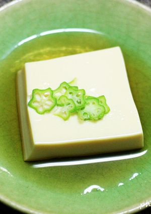 蒸して冷やしてツルン♪卵豆腐-レシピのメイン写真