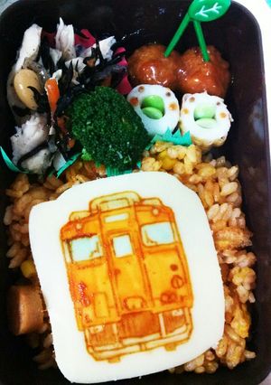 キハ40系♡たまには電車で✱キャラ弁-レシピのメイン写真