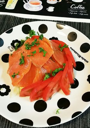 アボカドとスモークサーモンのマリネ-レシピのメイン写真