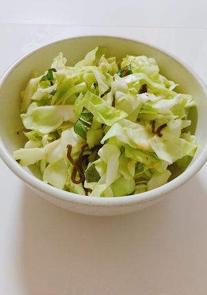 わぁ〜簡単♬ キャベツの塩昆布和え-レシピのメイン写真