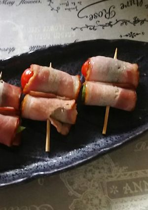 オクラとトマトのベーコン巻♪紫蘇山葵風味-レシピのメイン写真