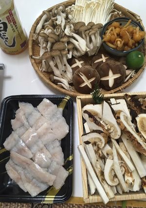松茸たっぷりキノコ鍋-レシピのメイン写真