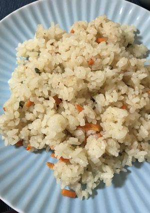 炊飯器で海鮮ピラフ☆コンソメ味-レシピのメイン写真