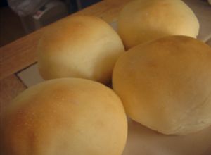 レンジで発酵♪薄力粉のふわふわ丸パン-レシピのメイン写真