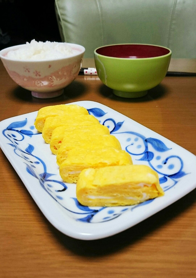ほんのり塩味の卵焼き-レシピのメイン写真