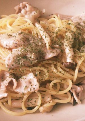 豚バラとしめじのコンソメ醤油パスタ-レシピのメイン写真