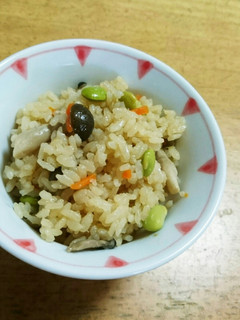 枝豆入り炊き込みごはん(^-^)-レシピのメイン写真