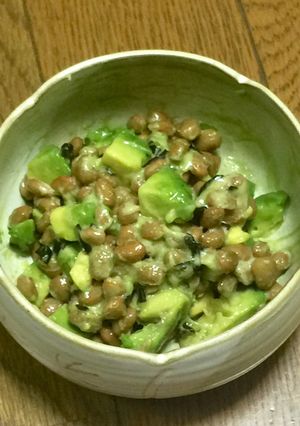 アボカドと納豆の塩昆布和え-レシピのメイン写真