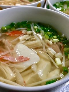 白だしで簡単。カニカマえのき豆腐のスープ-レシピのメイン写真