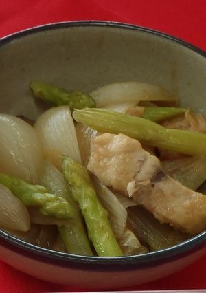 玉葱・かじきマグロ・アスパラの中華煮-レシピのメイン写真